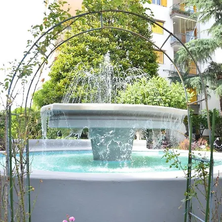 Frühstückspension Maison Luro 4*